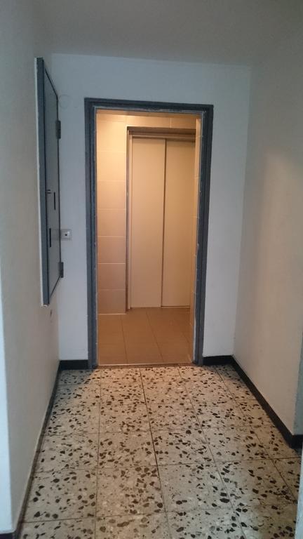 Sonniges Modernes Appartement Hoehenberg Köln Eksteriør billede