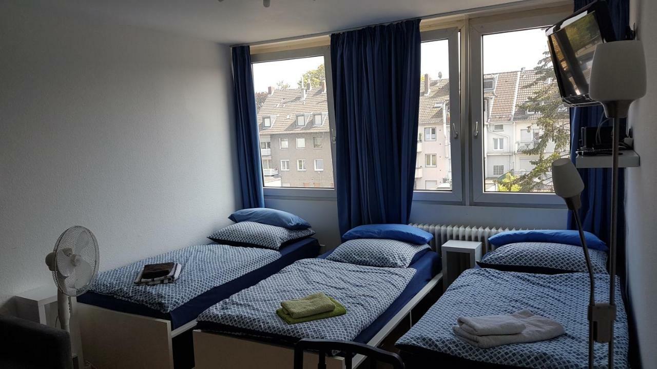 Sonniges Modernes Appartement Hoehenberg Köln Eksteriør billede